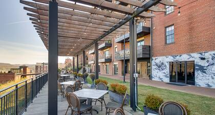 Downtown Lynchburg Condo w/ James River Views