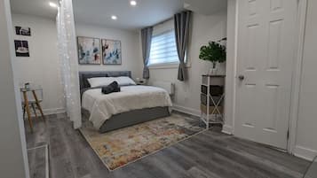 1 bedroom, iron/ironing board, free WiFi, bed sheets