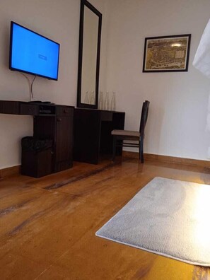 Deluxe Double Room | Living area - Verandah Goa (Anjuna)