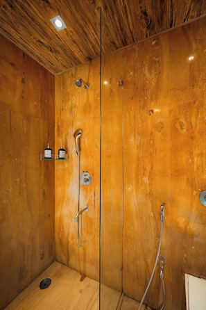 Quarto casal luxo | Banheiro