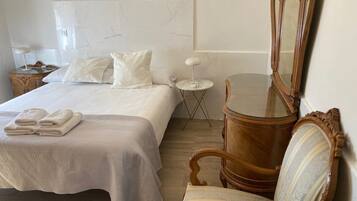 3 chambres, fer et planche Ă repasser, Wi-Fi, draps fournis