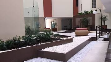 Apartment | Lobby