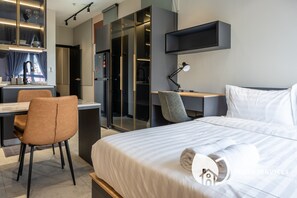 Tabla de planchar con plancha y wifi gratis 