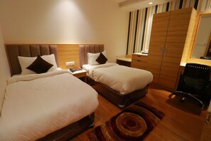 Executive Twin Room | Desk, free WiFi, bed sheets - Country Green Hotel (Bareilly)