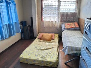 1 quarto, ferros/tábuas de passar roupa, Wi-Fi, roupa de cama