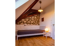 2 bedrooms