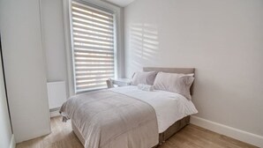 Room - Studio - Chelsea - Central London (London)