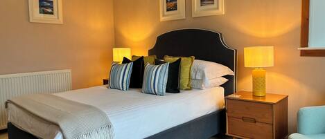 3 soverom, strykejern/-brett, reiseseng for barn og wi-fi