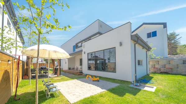 Chambre, 2 chambres (Agigorae A) | 2 chambres, Wi-Fi gratuit