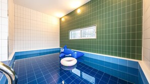 Habitación básica, 2 habitaciones (Agigorae B) | 2 dormitorios y wifi gratis