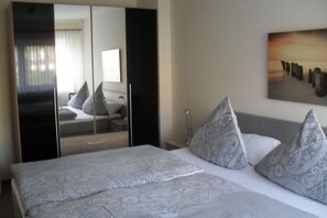 1 多间卧室、WiFi