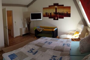 2 bedrooms, free WiFi