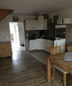 Dining - Slaapdott Comfortable holiday residence (Wangerland-Hooksiel)