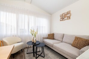 Smart TV - Chalet in Middelkerke near the Beach (Middelkerke)