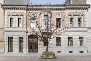 Building design - Boho Budapest, Small Luxury Hotels (Budapest)