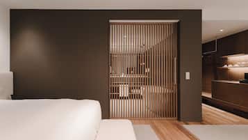Chambre Triple Classique | 1 chambre, coffres-forts dans les chambres, rideaux occultants
