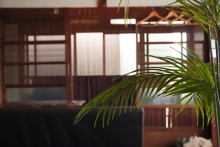 Room | Individually decorated, desk, bed sheets