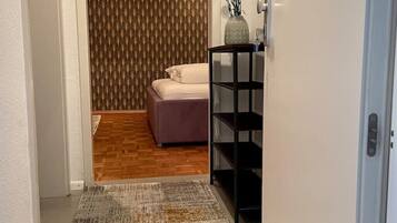 1 bedroom, desk, iron/ironing board, free WiFi