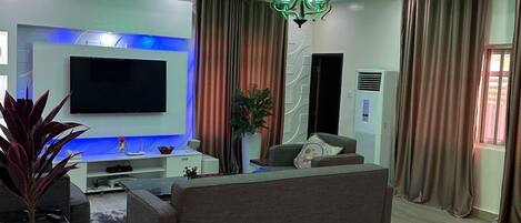 Executive-Zimmer | 1 Schlafzimmer, Minibar (mit einigen kostenlosen Artikeln), Zimmersafe