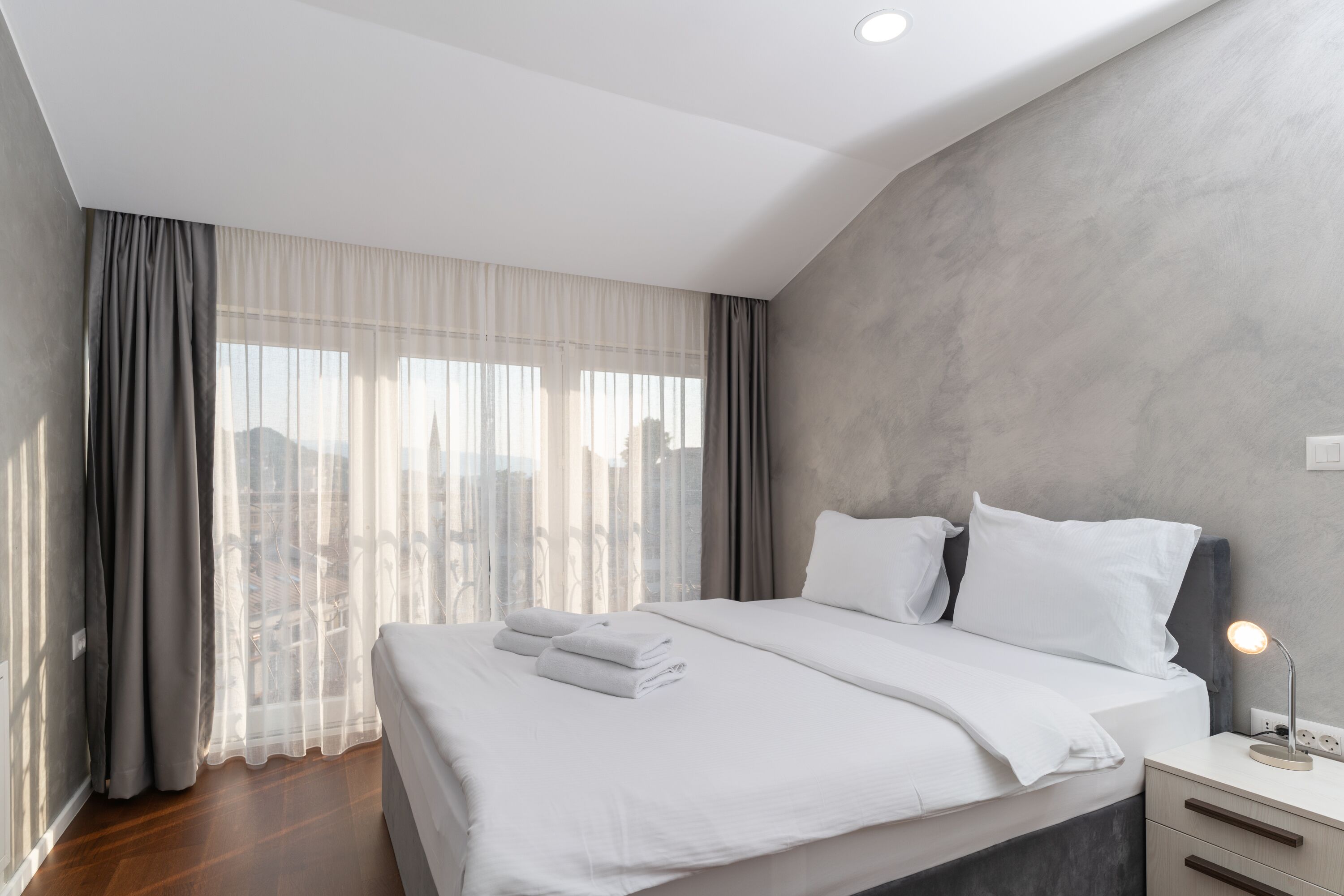 Presidential Studio | Free WiFi, bed sheets