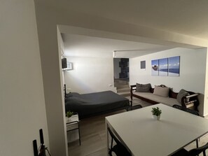 Apartment | 1 bedroom, iron/ironing board, free WiFi - Emporio New Classic Santorini StylishApt (Santorini)