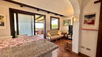 Apartment | Living area