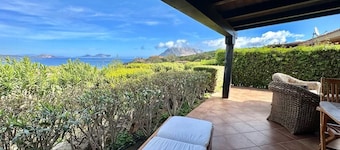 Residence Domos De Rocca