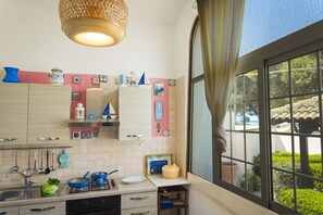 Fridge, microwave, oven, stovetop - Villetta Sirena Near The Beach (Nardò)