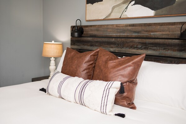 2 多间卧室、办公桌、熨斗/熨衣板、旅行婴儿床