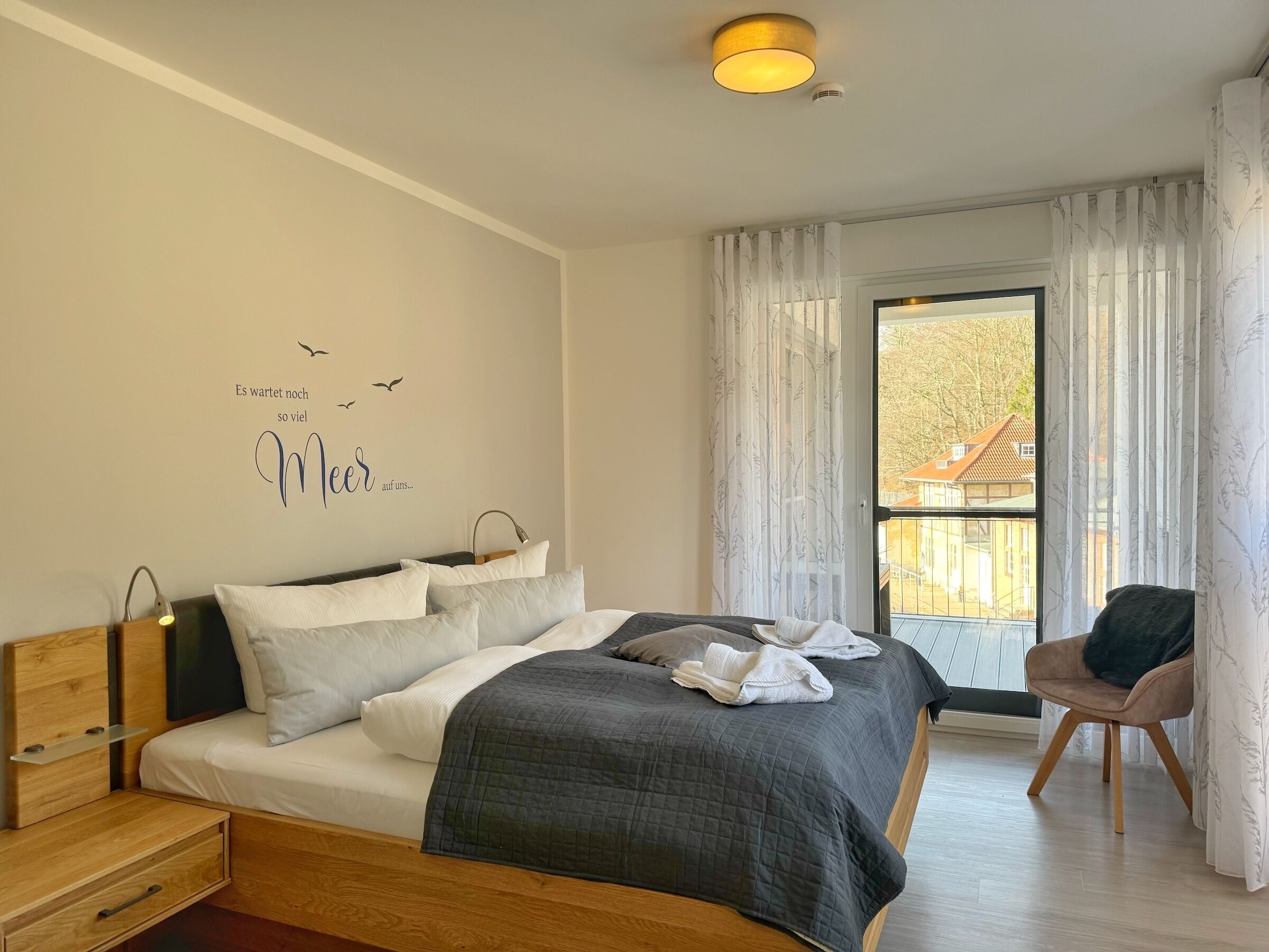 1 chambre, lit parapluie, Wi-Fi gratuit, draps fournis