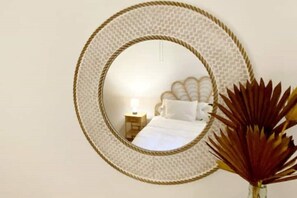 4 عدّة غرف نوم وواي فاي مجانًا وملاءات أسرّة