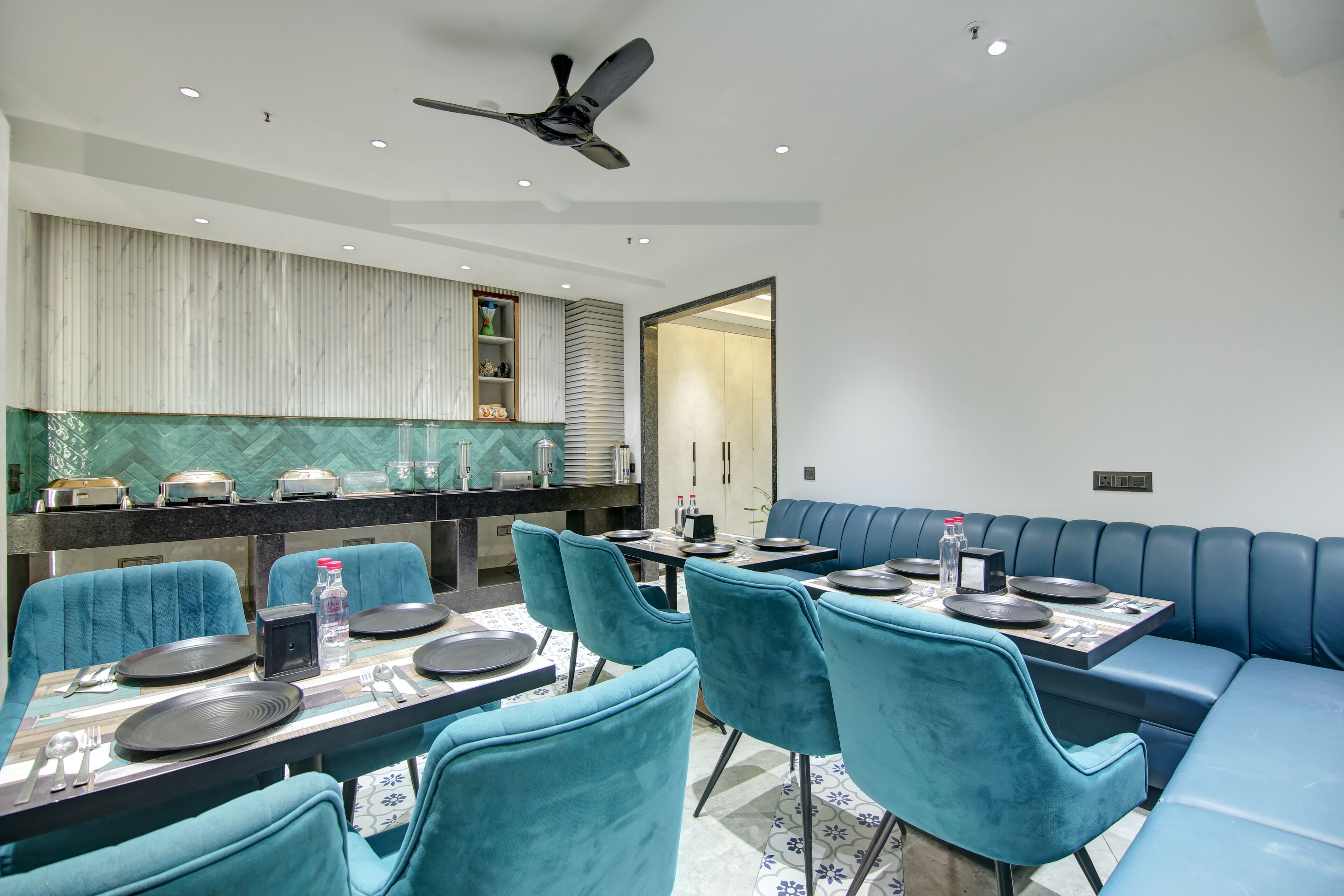Foto - HOTEL UPTOWN - Luxury Restaurant & Rooftop Near Connaught Place