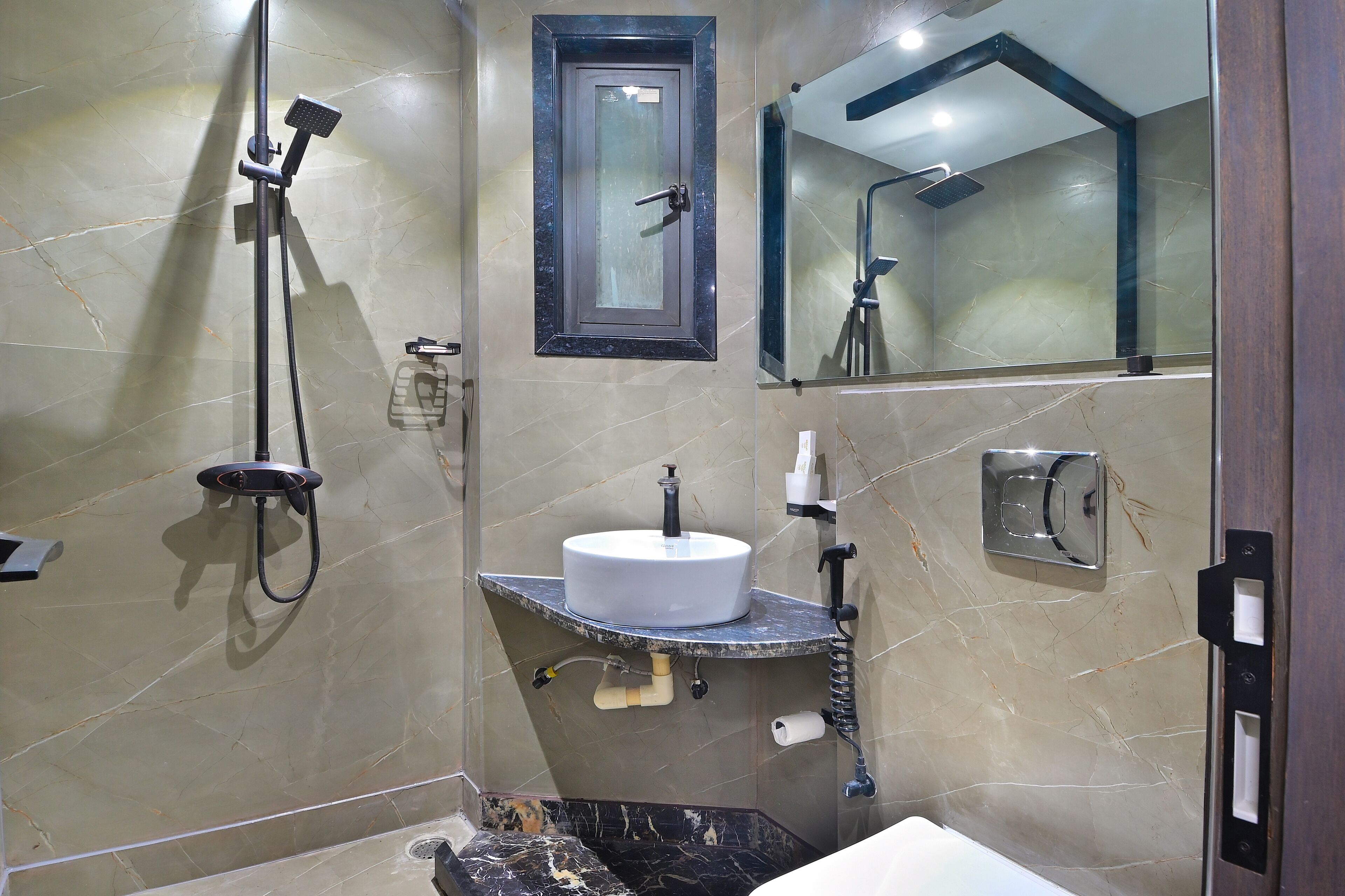 Photo - HOTEL UPTOWN - Luxury Restaurant & Rooftop Near Connaught Place