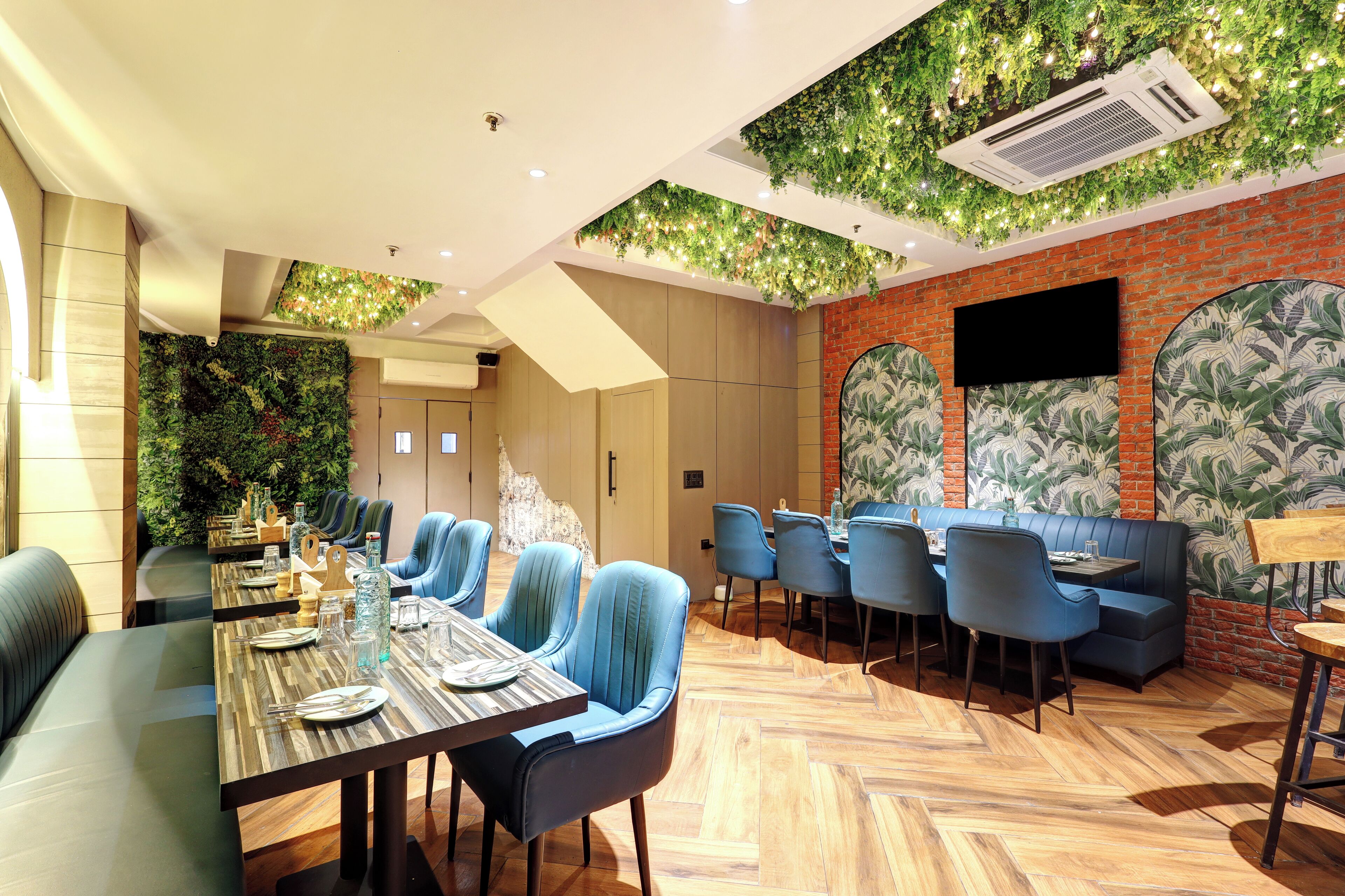 Foto - HOTEL UPTOWN with Luxury Restaurant & Rooftop Near Connaught Place, New Delhi City Centre