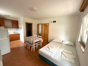 2 soverom, wi-fi (inkludert) og sengetøy