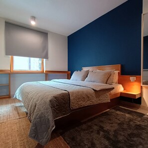 1 chambre, fer et planche à repasser, accès Internet, draps fournis