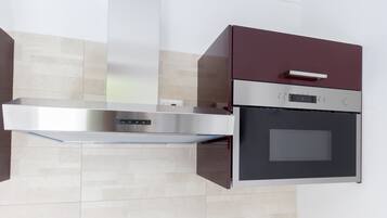 Basic Apartment | Private kitchen