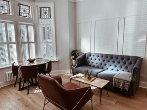 Luxury Apartment, 2 Bedrooms | Living area | 55-inch flat-screen TV with digital channels, fireplace - Pontcanna Sapphire-Cardiff City Centre (Cardiff)