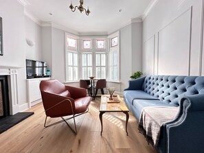 Interior - Pontcanna Sapphire-Cardiff City Centre (Cardiff)
