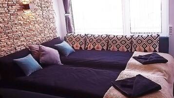 1 bedroom, iron/ironing board, WiFi, bed sheets