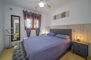 5 室のベッドルーム、アイロン / アイロン台、WiFi、ベッドシーツ