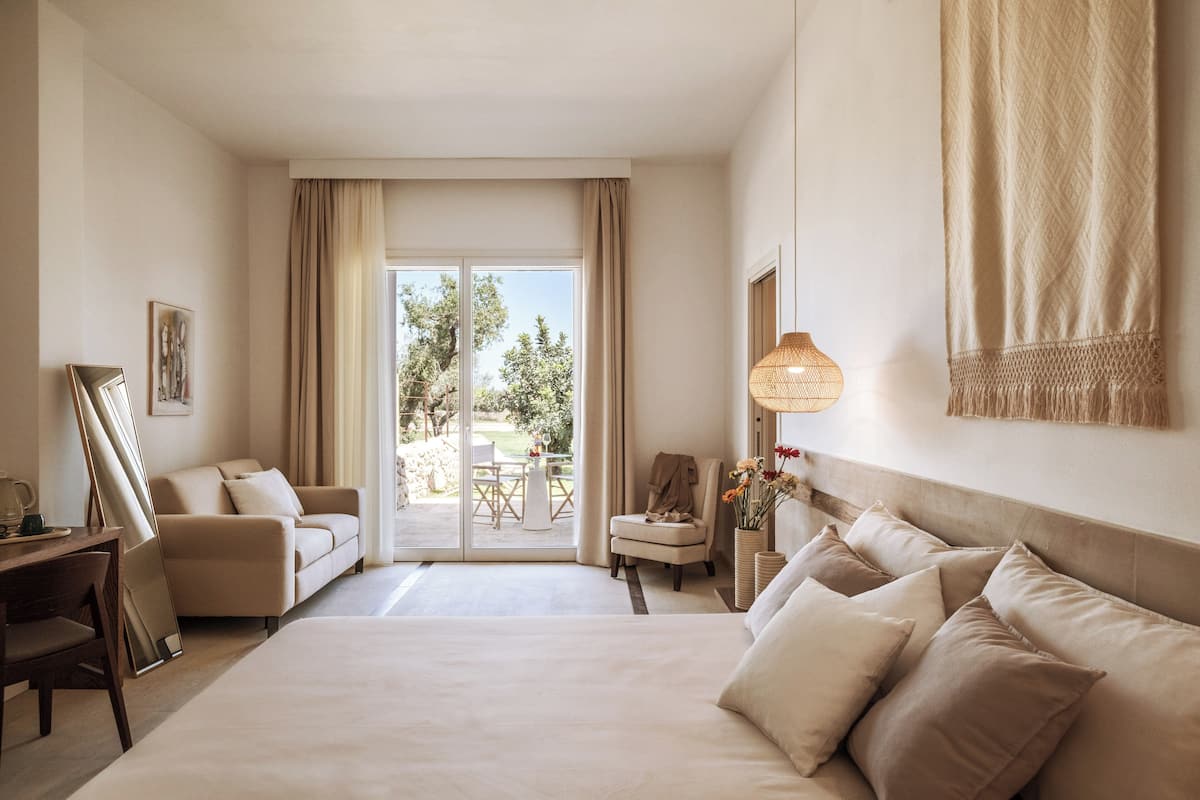Executive suite | 1 slaapkamer, luxe beddengoed, bedden met traagschuimmatras, een minibar