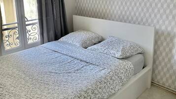 1 bedroom, iron/ironing board, free WiFi, bed sheets