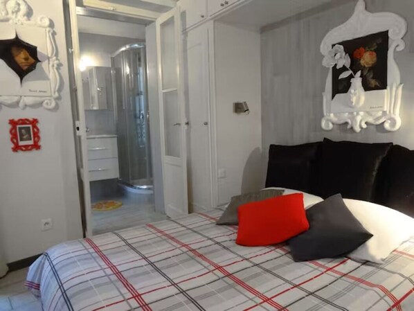 1 quarto, ferros/tábuas de passar roupa, Wi-Fi de cortesia