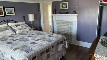 2 Schlafzimmer, BĂŒgeleisen/BĂŒgelbrett, WLAN, BettwĂ€sche