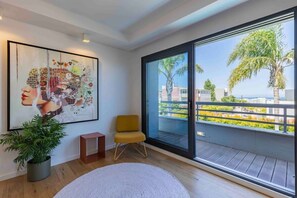 Interior - Twin Palms | Ocean View Poolside Paradise (Caparica)