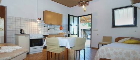 1 室のベッドルーム