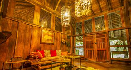 Hacienda Tropical: Vacaciones y Aventura Familiares de Lujo. Servicio Personal