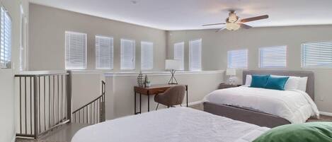 5 bedrooms, desk, iron/ironing board, WiFi