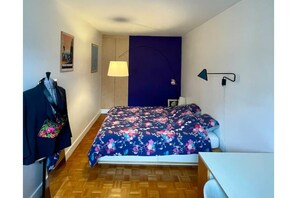 3 bedrooms, iron/ironing board, free WiFi, bed sheets